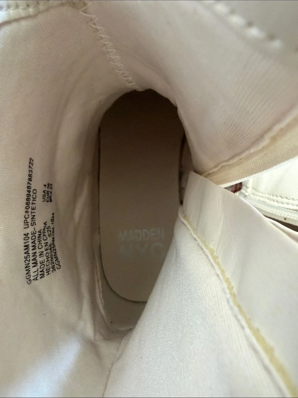 Girls “Madden” Cream Western Ankle Boots